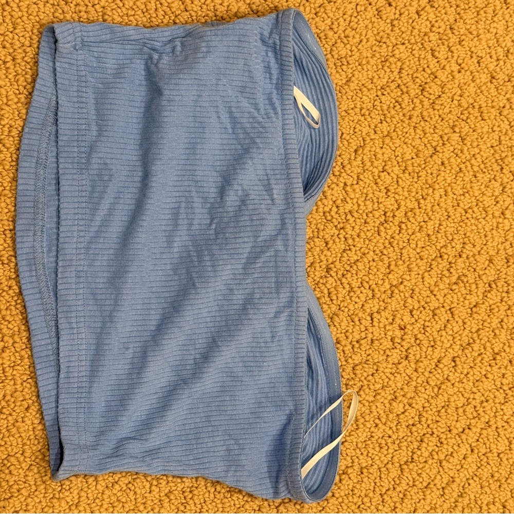 SHEIN Ribbed Crop Top - Picture 2 of 3